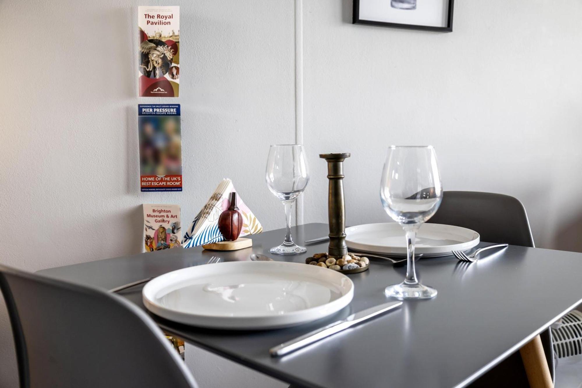 Water At The Marina, Free Parking By My Getaways * Hove